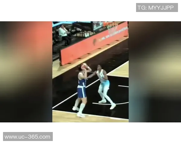 文班在单场比赛中砍下40分15篮板3盖帽零失误成为近40年第三人